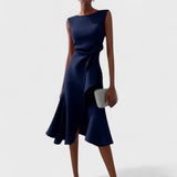 Andrea | Modern elegancia aszimmetrikus ruhában