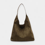 Petra | Velúrbőr válltáska mindennapokra